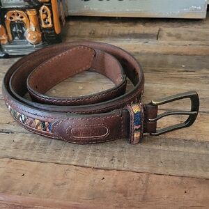Columbia Southwesterm Aztec  Woven Fabric And Leather Belt
